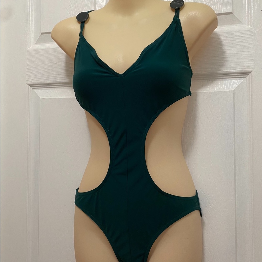 Calvin Klein Green Cut Out V Neck One Piece Swim Suit Size 6